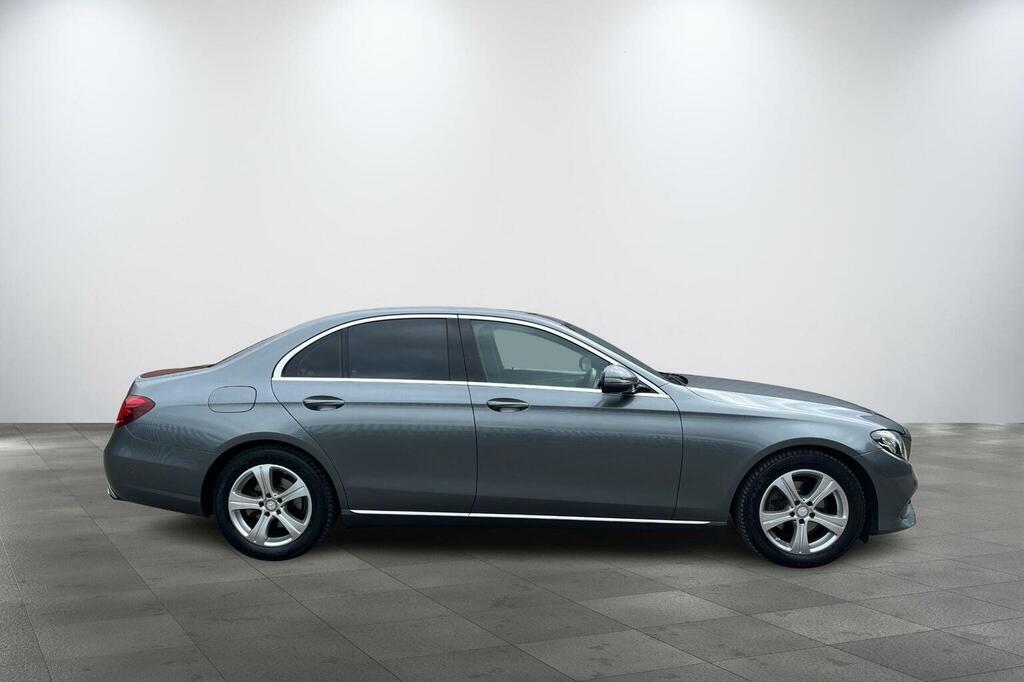 Mercedes-Benz E Class 2.0 E220d Se G-tronic Euro 6 Ss CF16BZR Grey #2