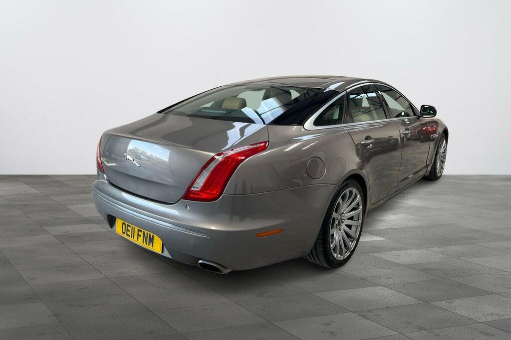 Jaguar XJ 3.0D V6 Premium Luxury Euro 5 Grey #3