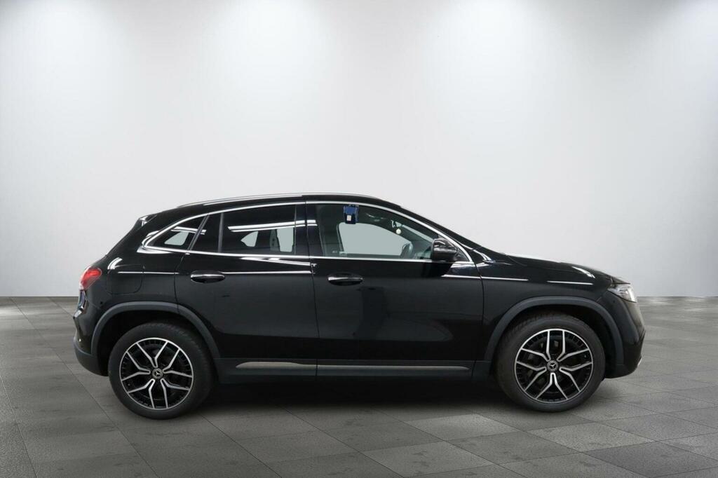 Mercedes-Benz EQA Suv Black #5