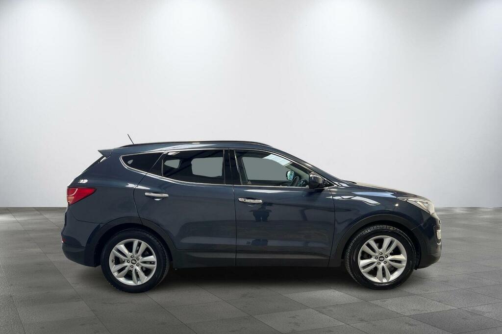 Hyundai Santa Fe Premium Black #2