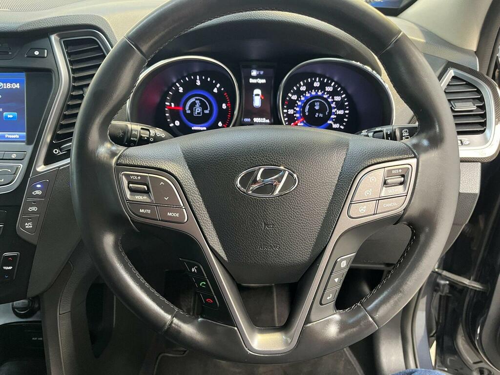 Hyundai Santa Fe Premium Black #16