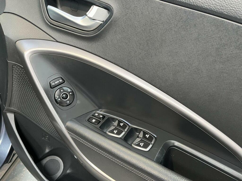 Hyundai Santa Fe Premium Black #15