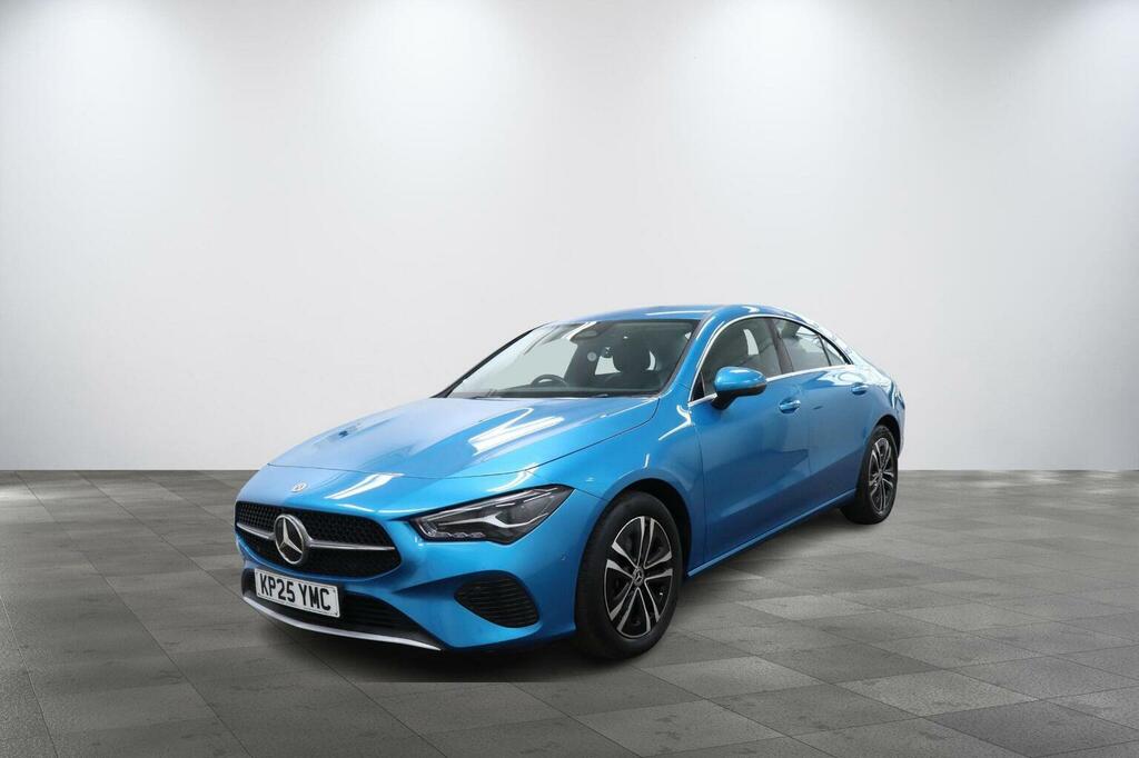Mercedes-Benz CLA Class 1.3 Cla180h Mhev Sport Edition Coupe 7G-dct Euro 6 Blue