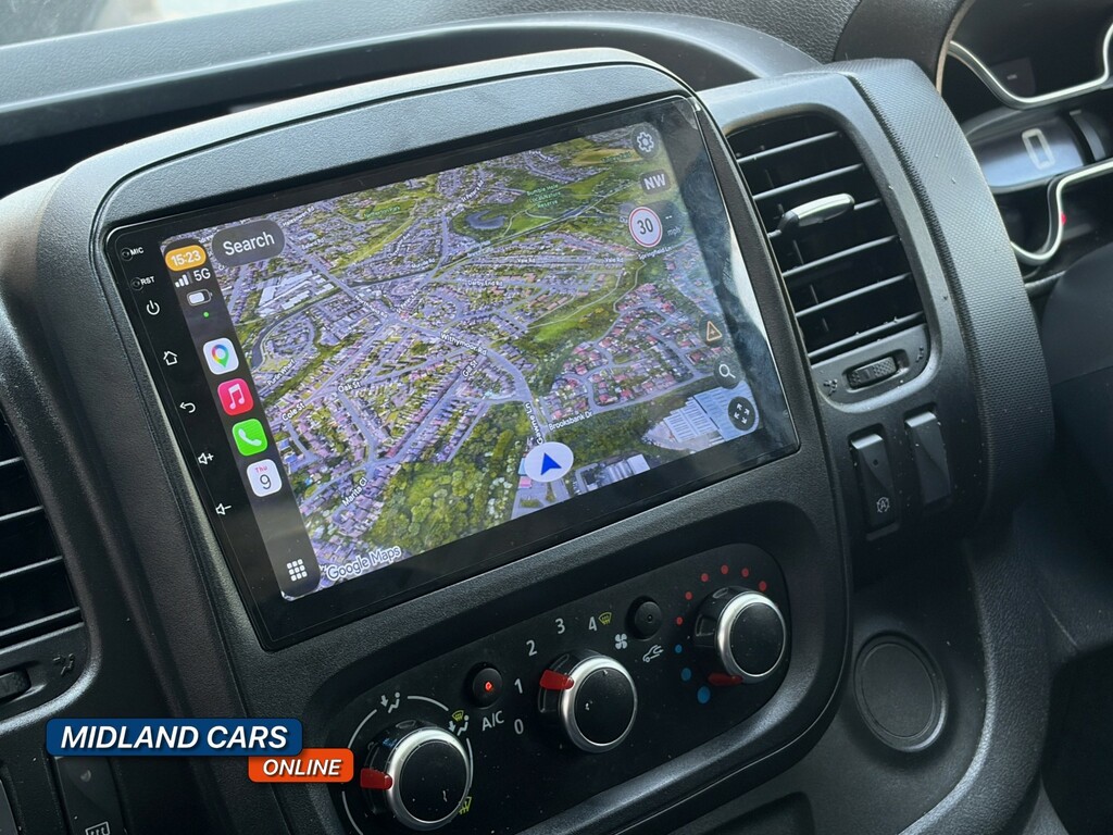 Renault Trafic Panel Van 2.0 Sl28 Energy Dci 120 Business My19 FG71TOH White #2