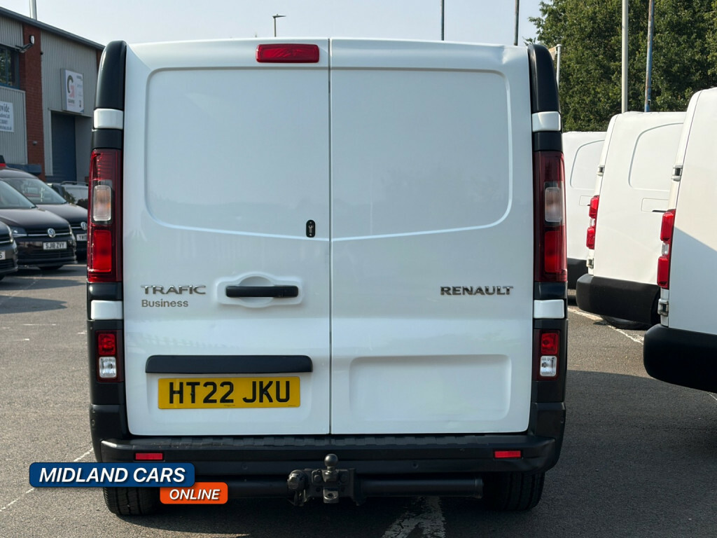 Renault Trafic Lwb L2h1 Low White #41
