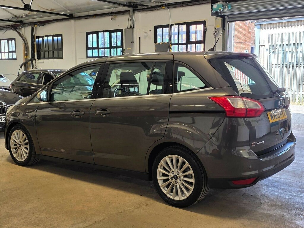 Ford Grand C-Max Black Black #21