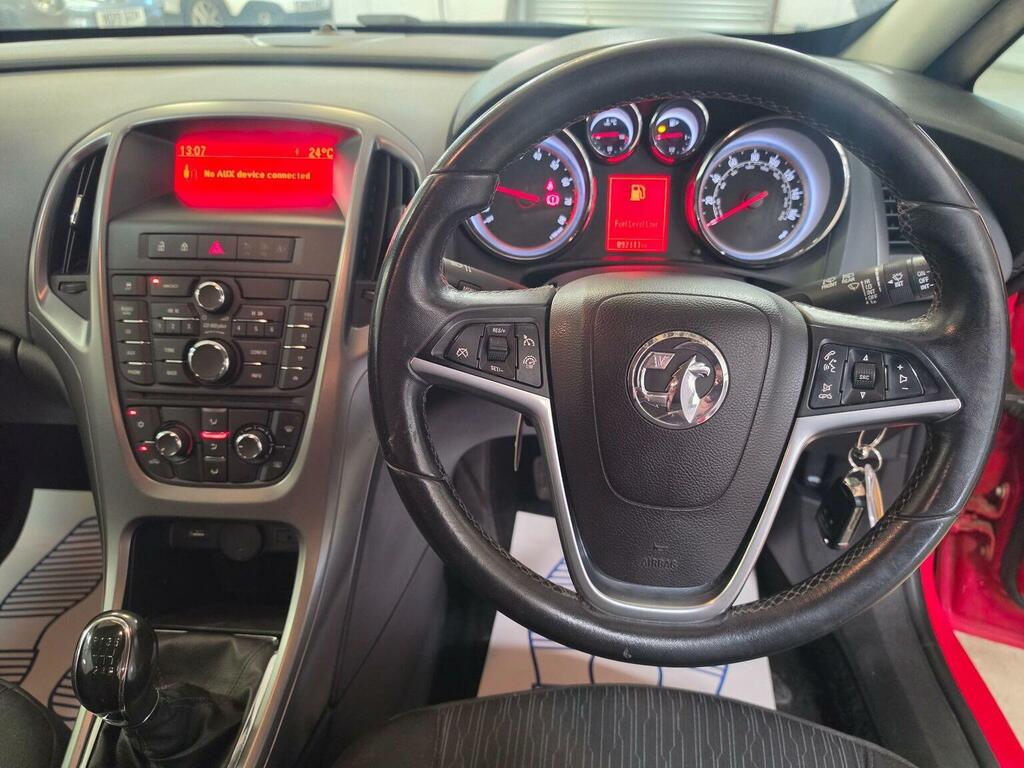 Vauxhall Astra GTC Sri Black #47