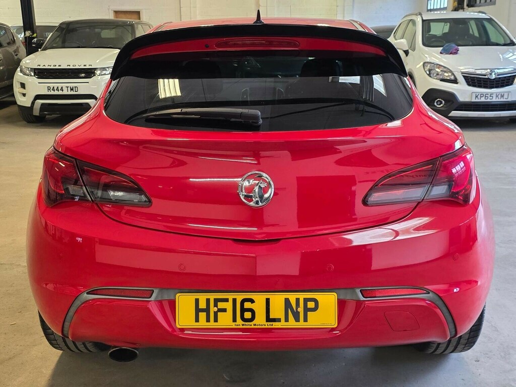 Vauxhall Astra GTC Sri Black #22