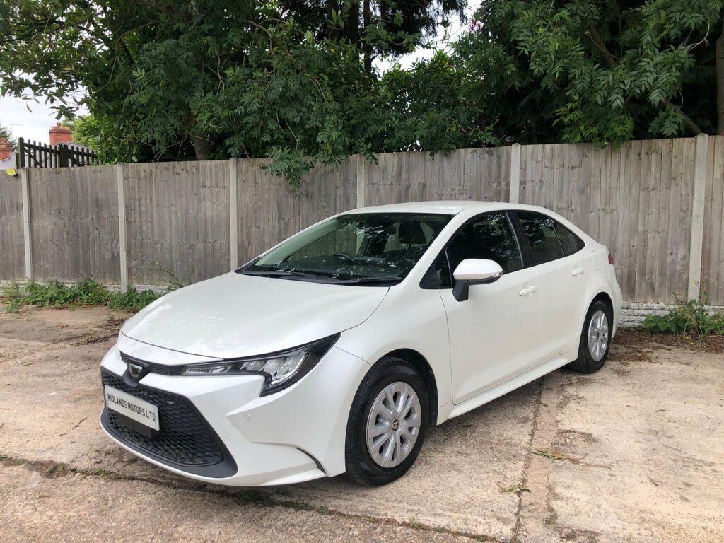 Toyota Corolla 1.8 Hybrid Icon White #6