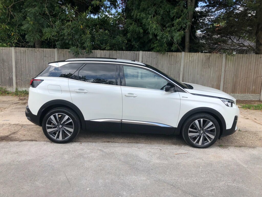 Peugeot 3008 1.2 Puretech Gt Line Premium Eat Euro 6 Ss White #2