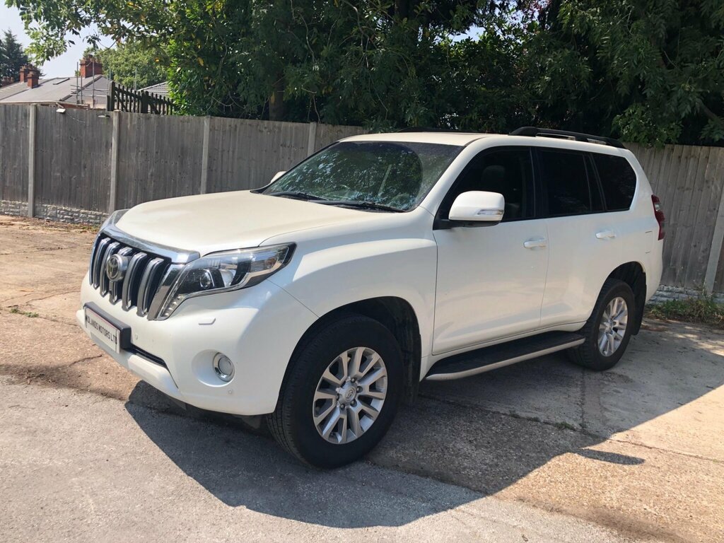 Toyota Land Cruiser 2.8D Invincible 4Wd Euro 6 7 Seats White #6