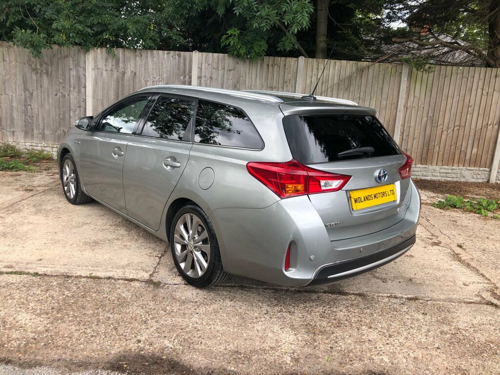 Toyota Auris Excel Blue #7