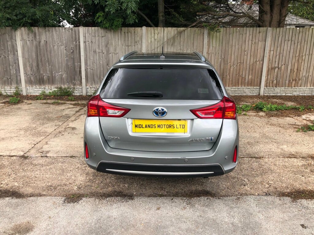 Toyota Auris Excel Blue #8