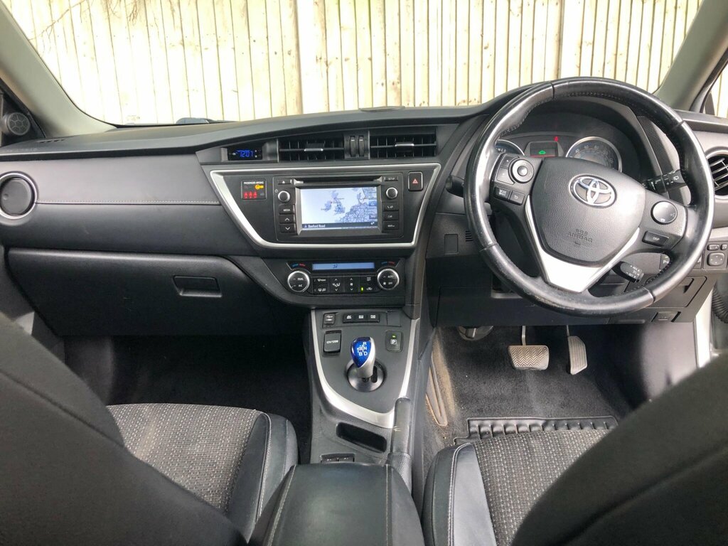 Toyota Auris Excel Blue #11