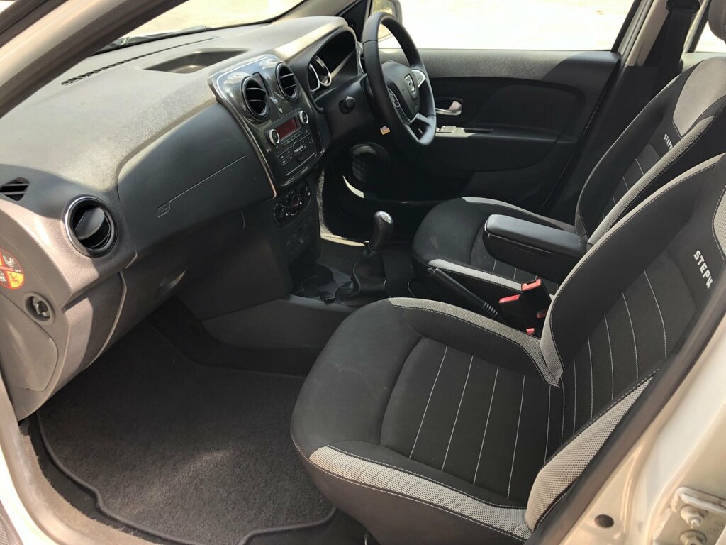 Dacia Sandero Stepway 0.9 Tce Comfort Hatchback Black #12