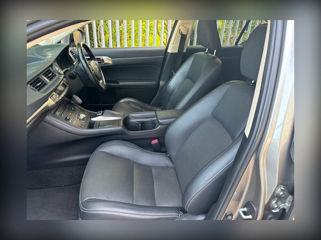 Lexus CT 1.8 200H Luxury E-cvt Euro 6 Ss Grey #9