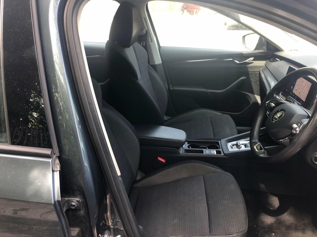 Skoda Octavia 1.0 Se First Edition Tsi 109 Bhp White #14