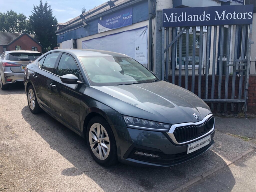 Skoda Octavia 1.0 Se First Edition Tsi 109 Bhp White #1