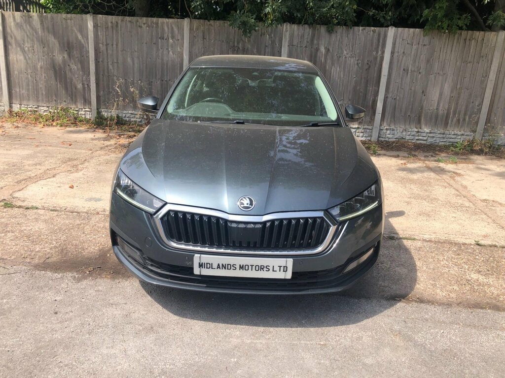 Skoda Octavia 1.0 Se First Edition Tsi 109 Bhp White #5