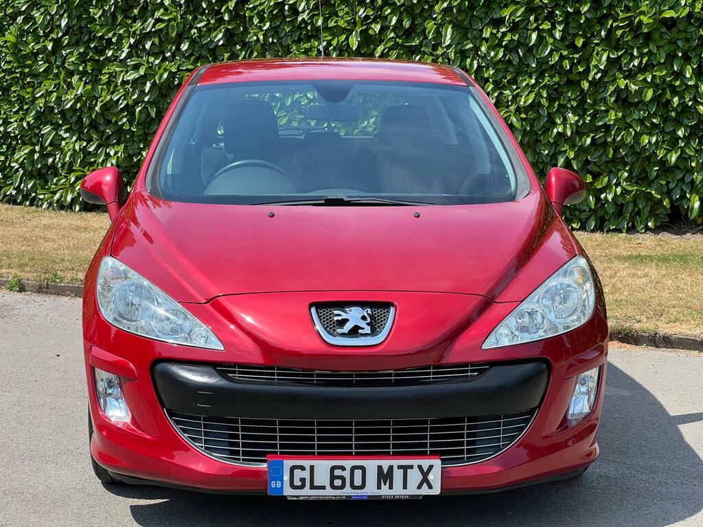 Peugeot 308 1.6 Hdi Envy Red #2