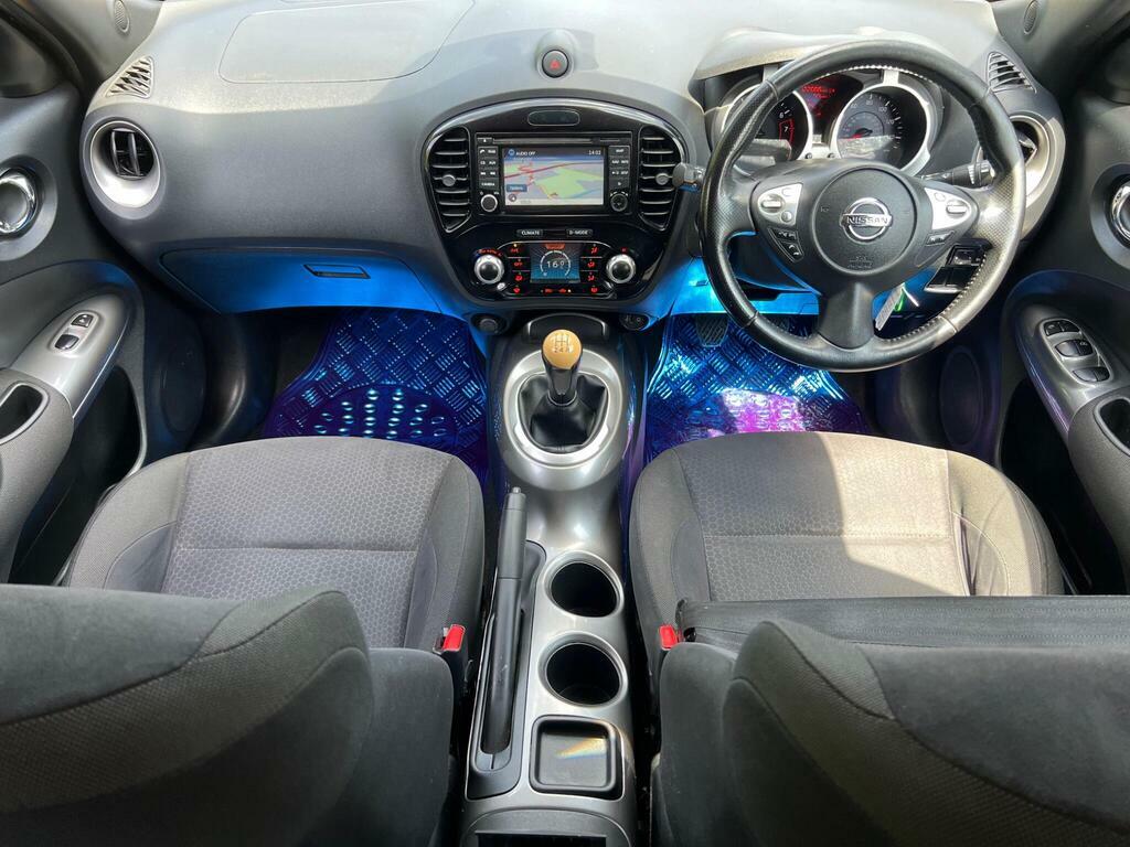Nissan Juke 1.6 Acenta Premium Euro 5 S S Black #4