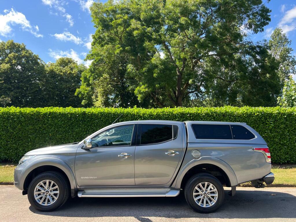 Mitsubishi L200 2.4 Di-d Dc Barbarian 4Wd Euro 6 Grey #4