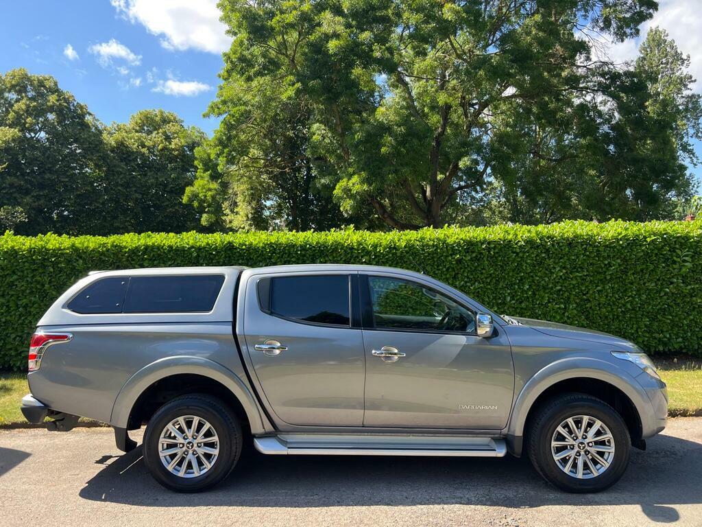 Mitsubishi L200 2.4 Di-d Dc Barbarian 4Wd Euro 6 Grey #5