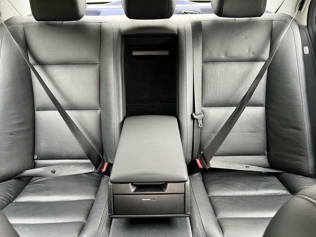 Mercedes-Benz S Class 3.0Td S350 Cdi Bluetec 4-Dr Saloon Silver #28
