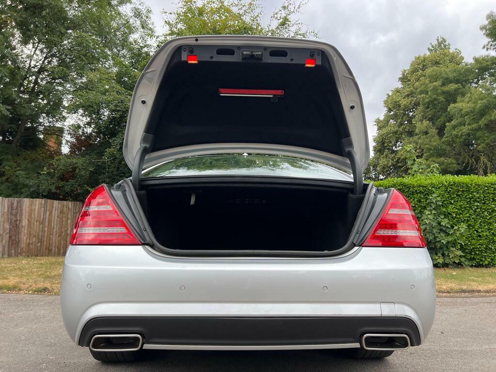 Mercedes-Benz S Class 3.0Td S350 Cdi Bluetec 4-Dr Saloon Silver #17