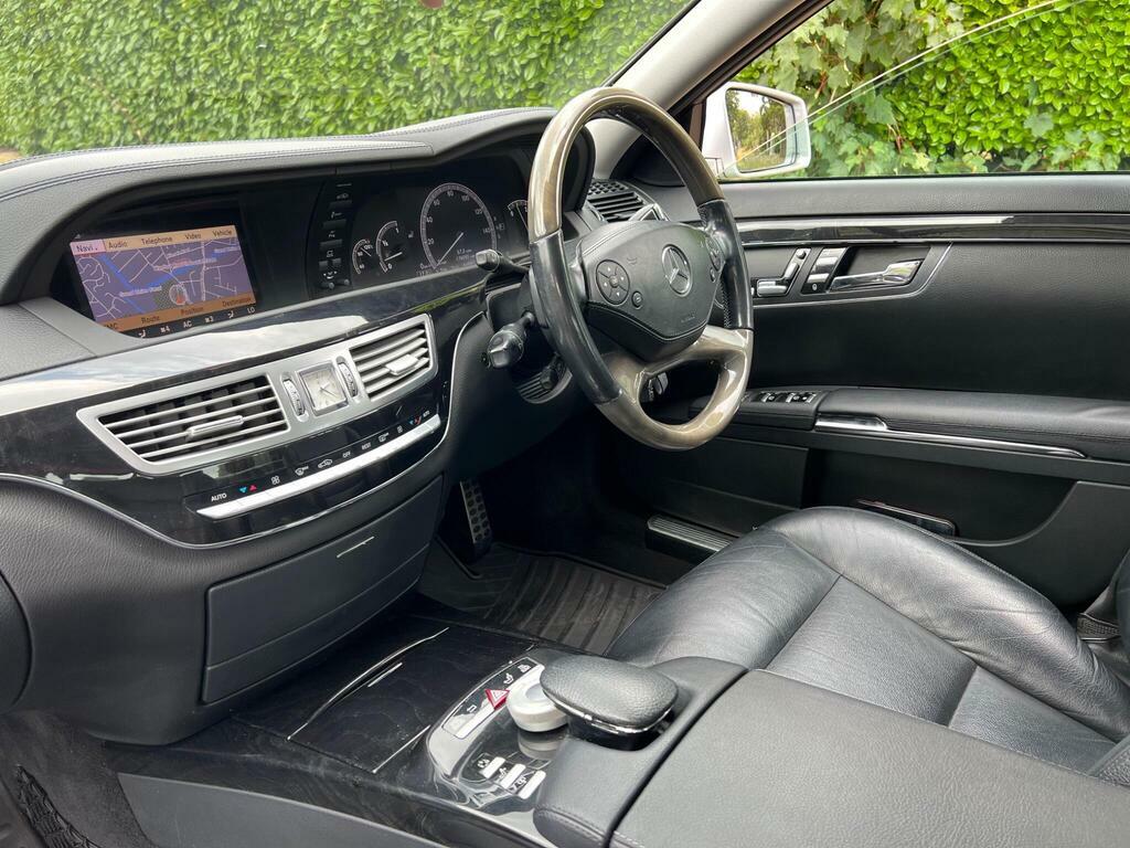 Mercedes-Benz S Class 3.0Td S350 Cdi Bluetec 4-Dr Saloon Silver #24