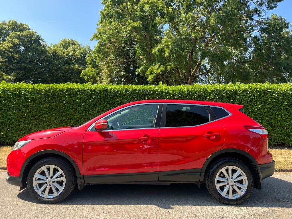 Nissan Qashqai 1.5 Dci Acenta Premium 2Wd Euro 5 S S Red #4