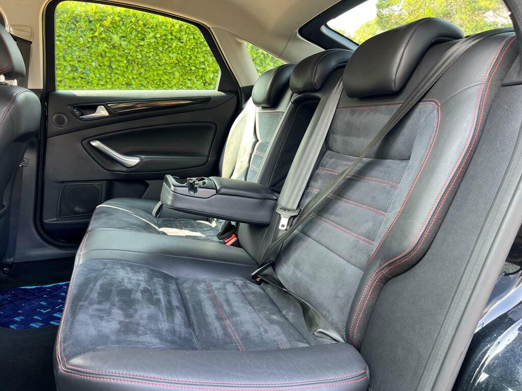 Ford Mondeo Zetec Blue #15