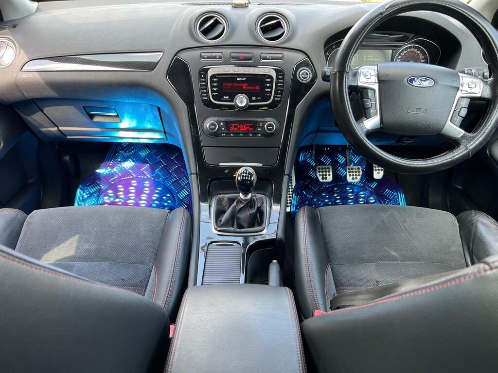 Ford Mondeo Zetec Blue #41