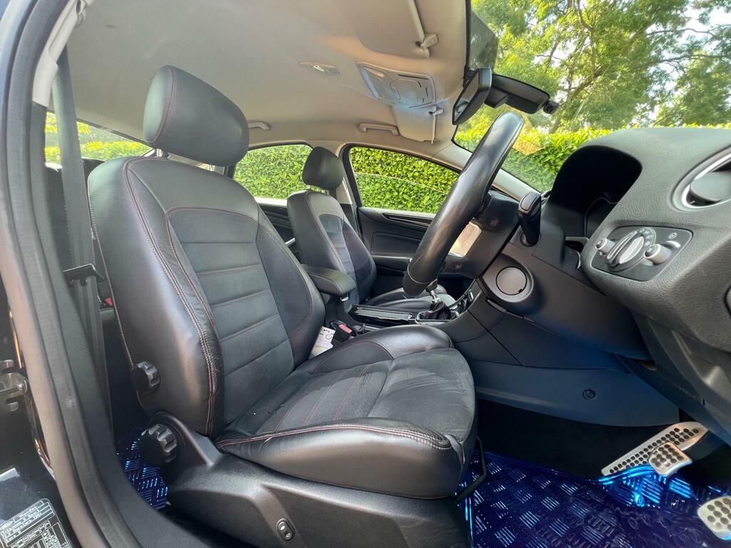 Ford Mondeo Zetec Blue #11