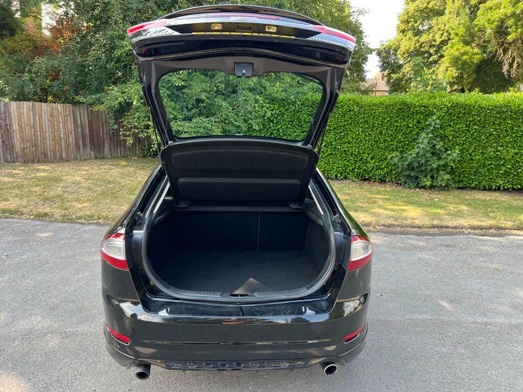 Ford Mondeo Zetec Blue #13