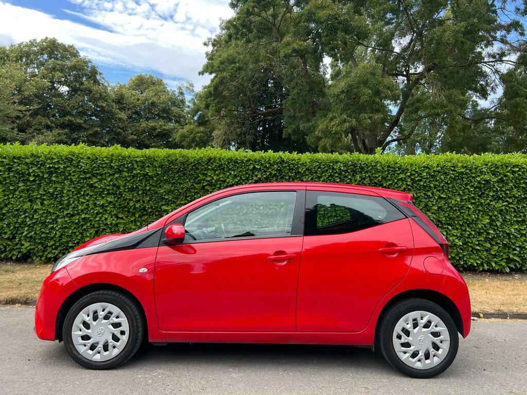 Toyota Aygo 1.0 Vvt-i X-play Euro 6 Red #5