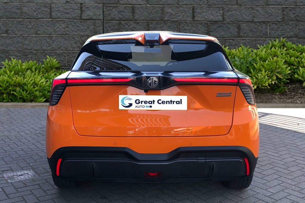 MG MG4 Hatchback DN23XXK Orange #6