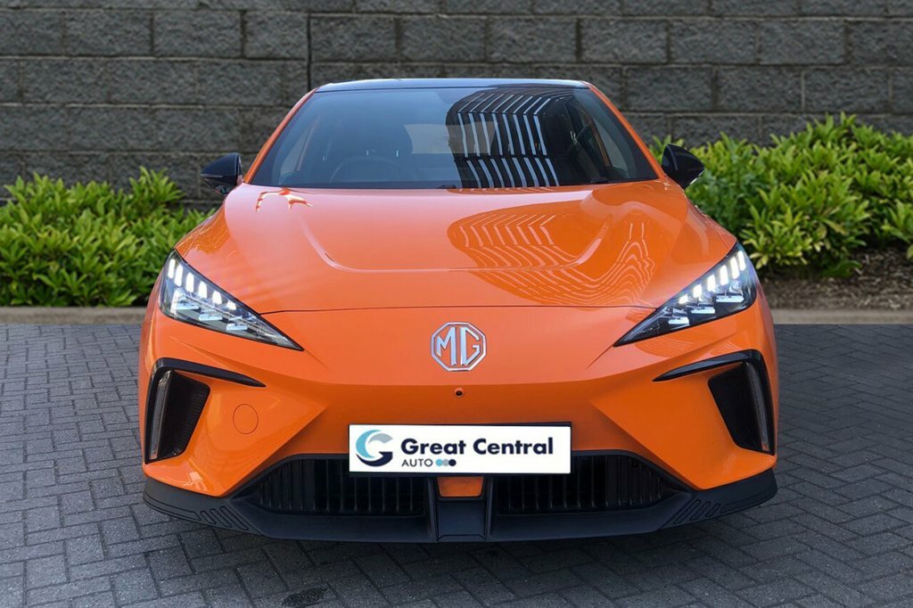 MG MG4 Hatchback DN23XXK Orange #5