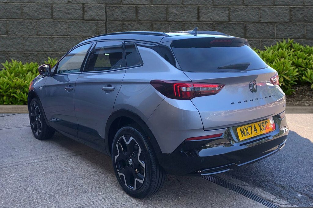 Vauxhall Grandland 1.2L Ultimate Grey #4
