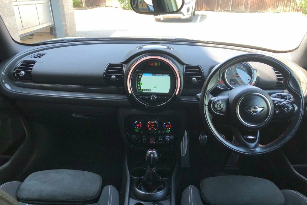 Mini Clubman 2L Cooper D White #4