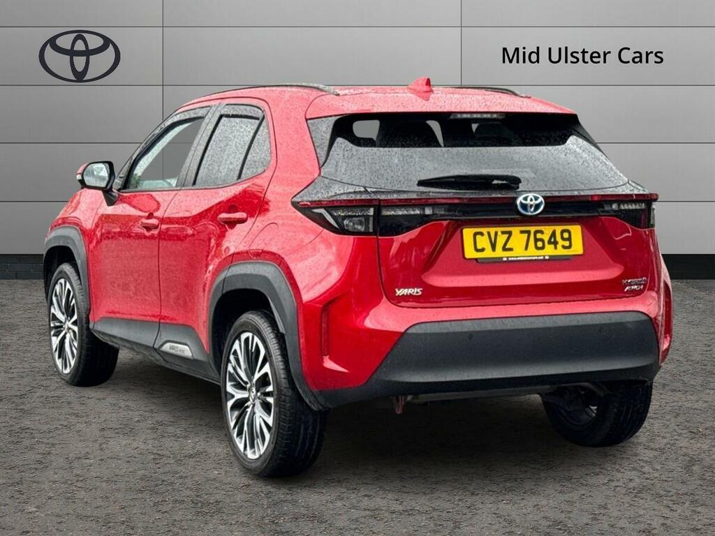 Toyota Yaris Cross 1.5 Vvt-h Excel Suv Hybrid E-cvt Awd Eu CVZ7649 Red #3