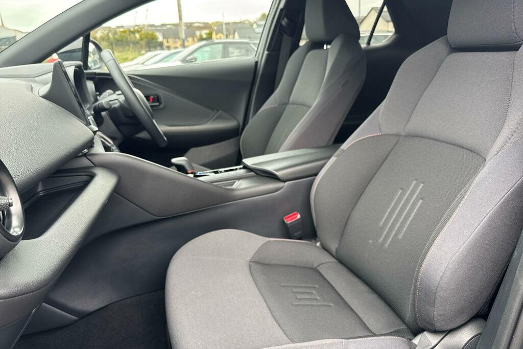 Toyota C-Hr 2.0 Phev Design Cvt GV25ZJX Grey #6