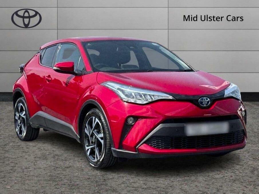 Toyota C-Hr 1.8 Hybrid Design Cvt Red