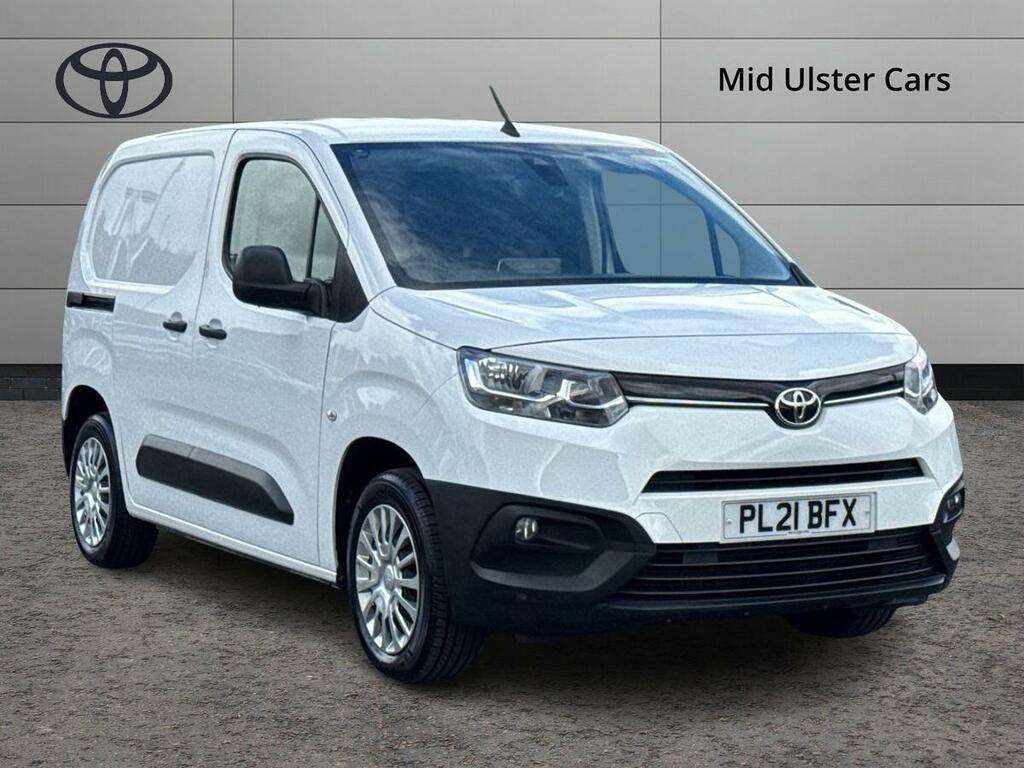 Toyota Proace City 1.5D 100 Icon Van White