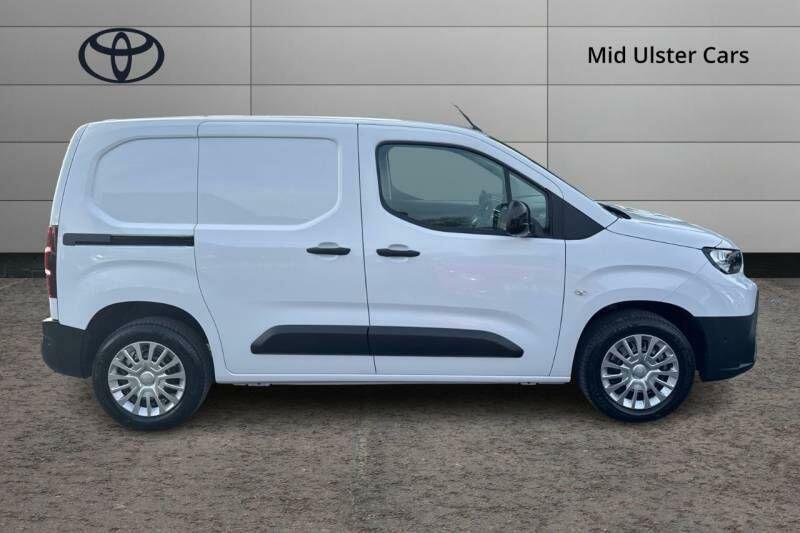 Toyota Proace City 1.5D 100 Icon Van #5