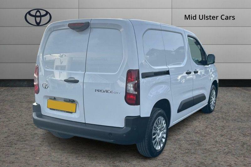 Toyota Proace City 1.5D 100 Icon Van #3