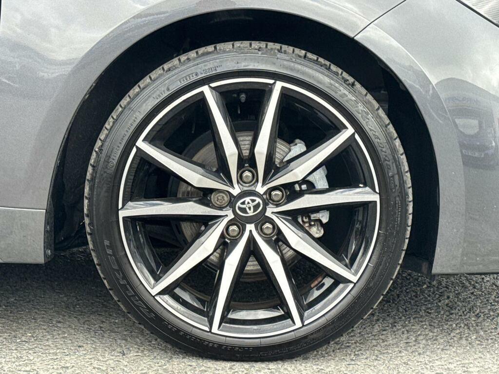 Toyota Corolla 1.8 Hybrid Gr Sport Cvt Black #5