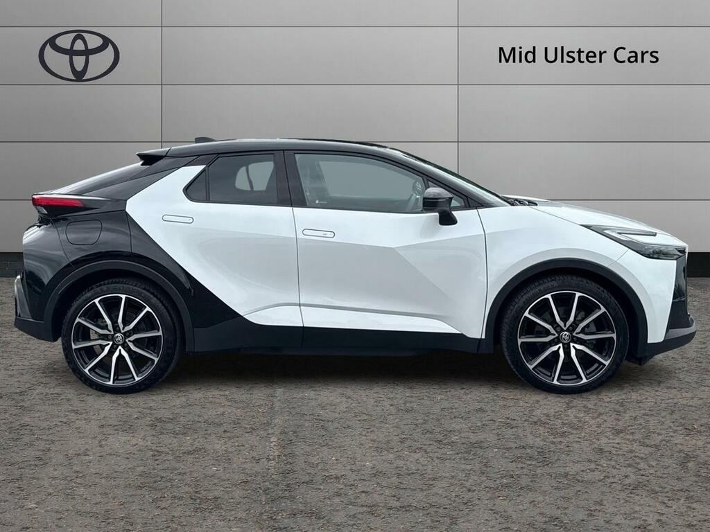 Toyota C-Hr 2.0 Phev Gr Sport Cvt White #4