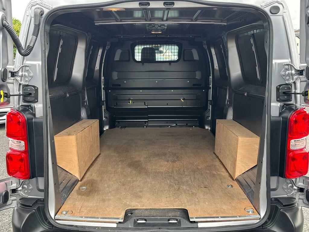 Toyota PROACE 75Kwh Icon Medium Panel Van 6Dr Mwb White #12
