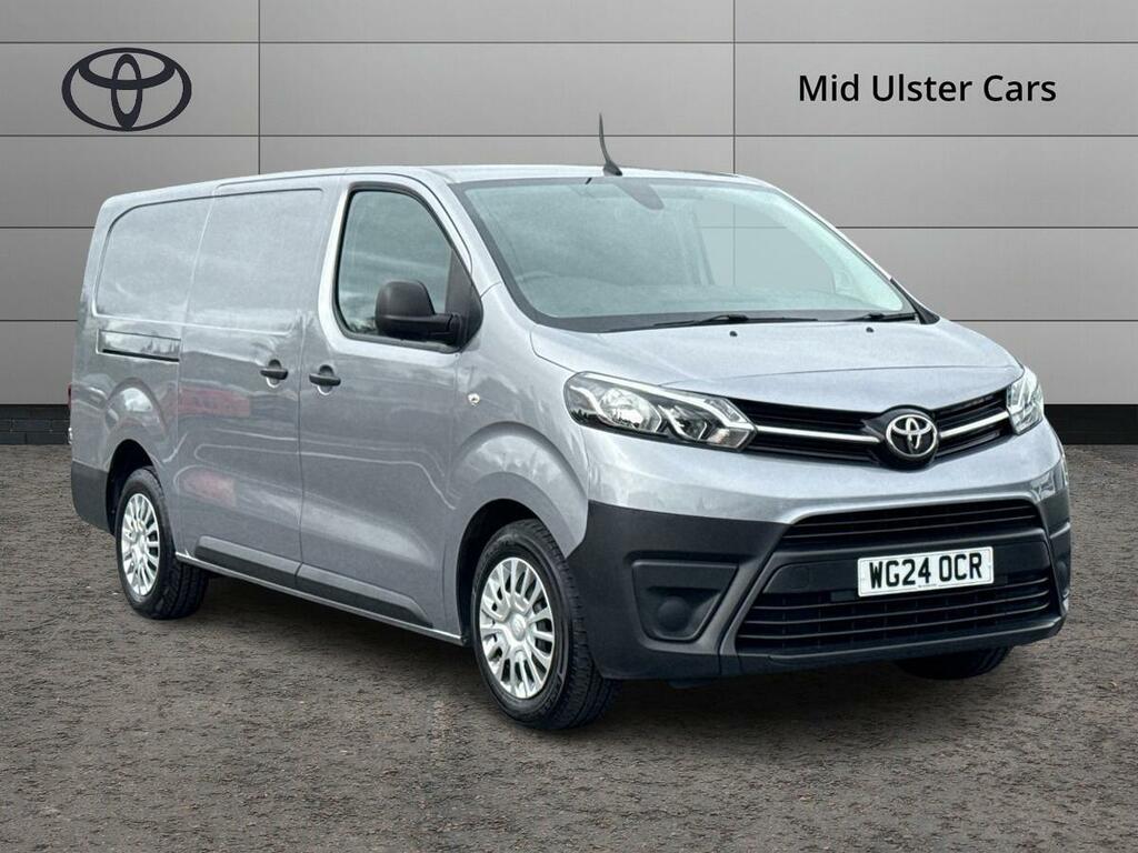 Toyota PROACE 2.0D 140 Icon Van Grey